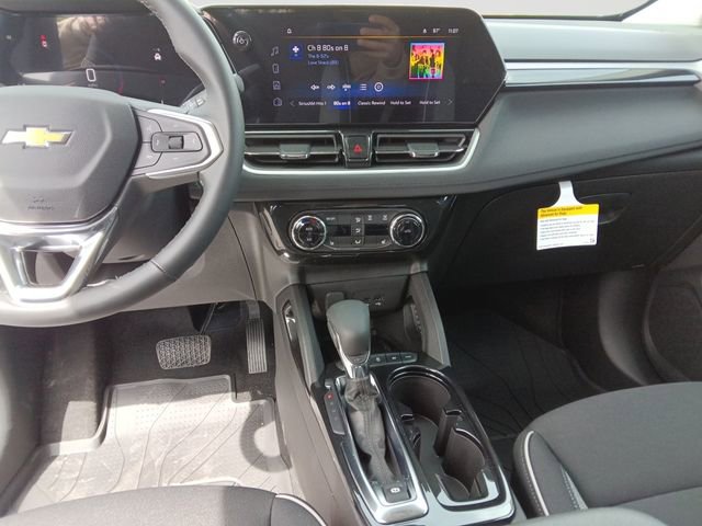 New 2026 Chevrolet TrailBlazer LT w/ Convenience Package AWD/4WD image 15