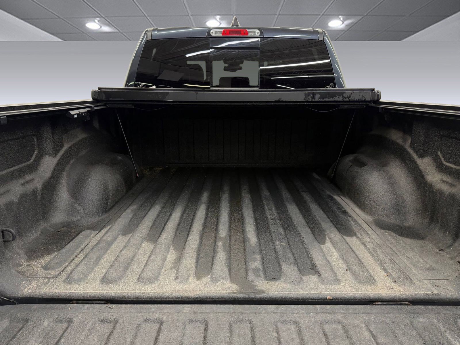 Used 2020 RAM 1500 Laramie AWD/4WD image 30