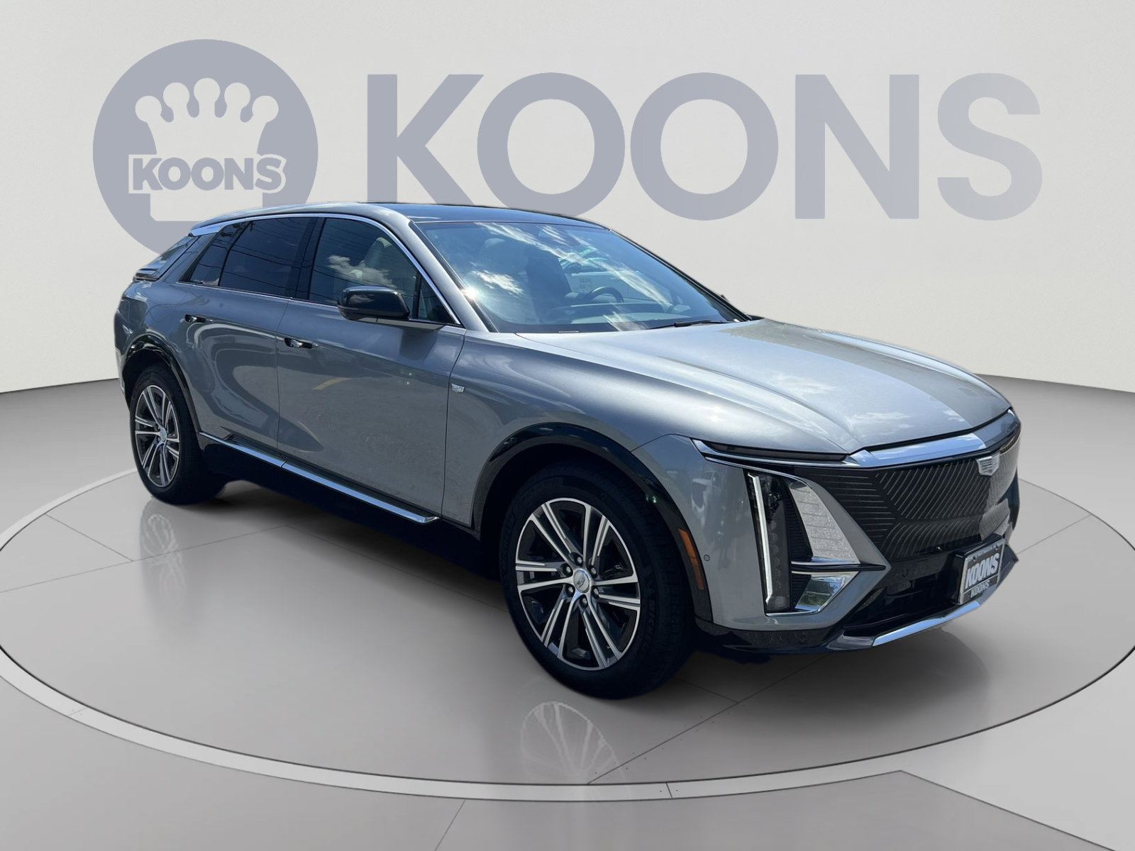 Used 2024 Cadillac Lyriq Luxury AWD/4WD image 10