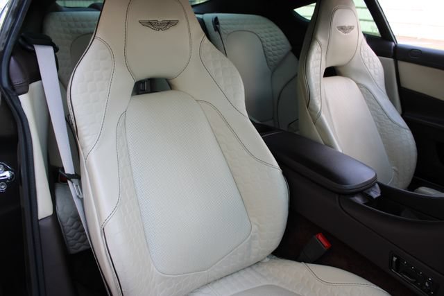Used 2014 Aston Martin Vanquish Coupe RWD image 12