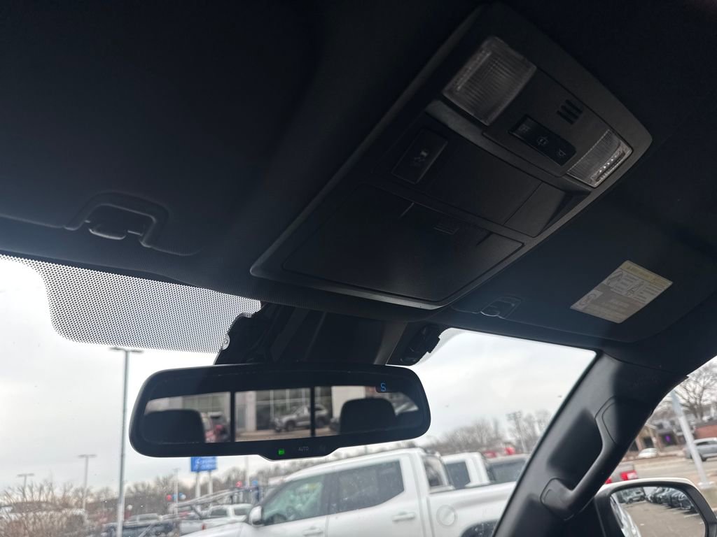 Used 2018 Toyota Tacoma TRD Sport w/ Technology Package image 29