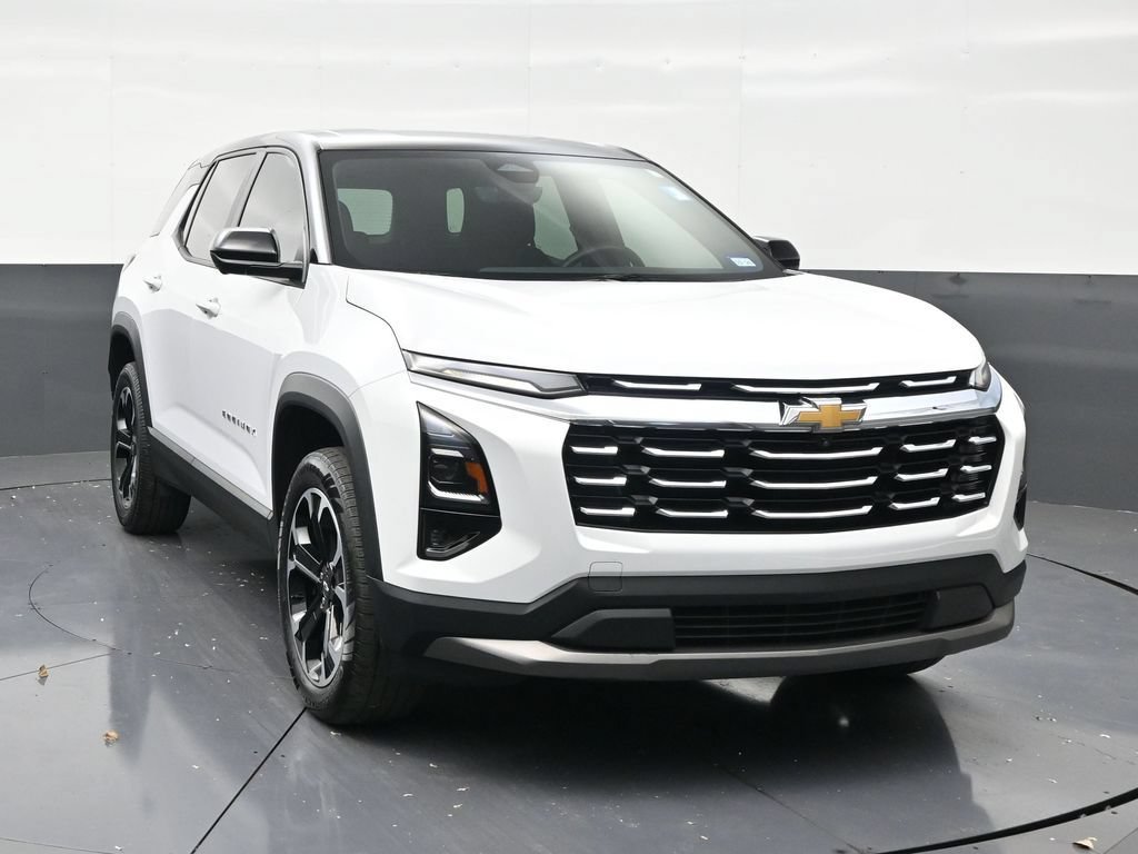 Used 2025 Chevrolet Equinox LT w/ Safety and Technology Package FWD image 7