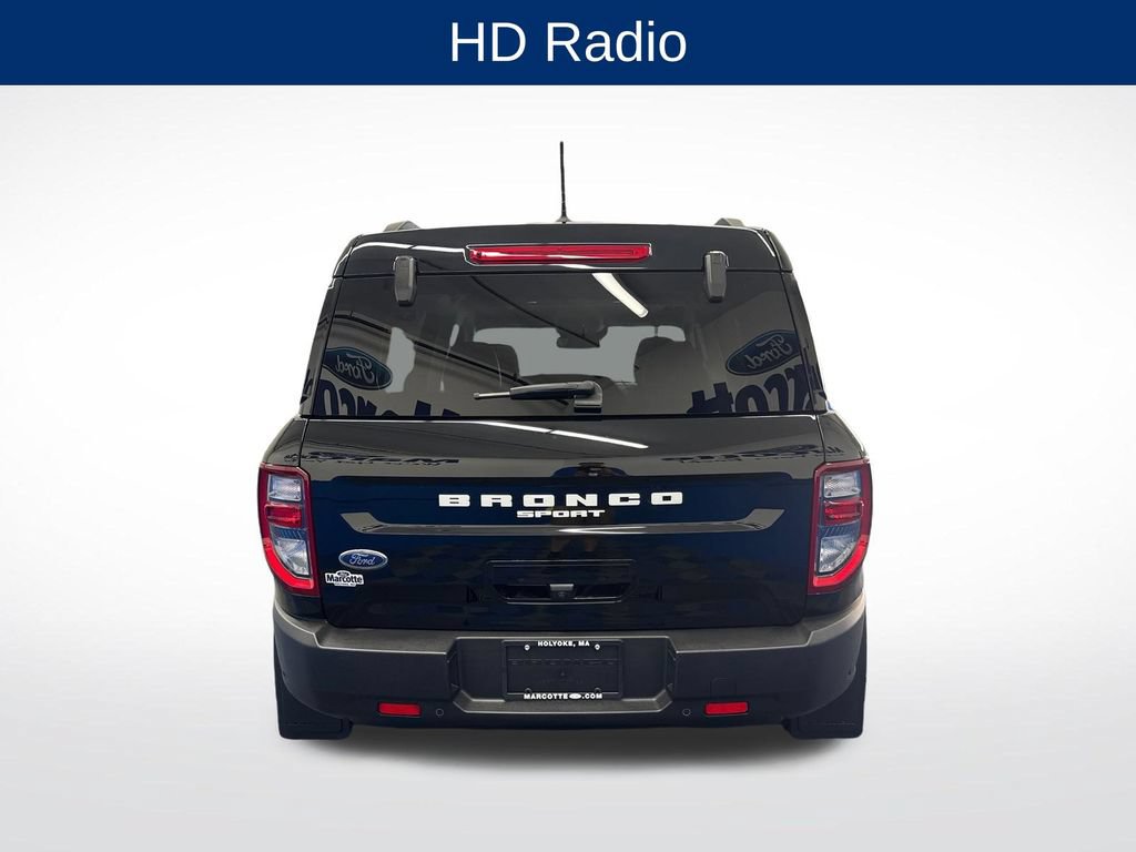 Certified 2024 Ford Bronco Sport Outer Banks w/ Tech Package AWD/4WD image 4