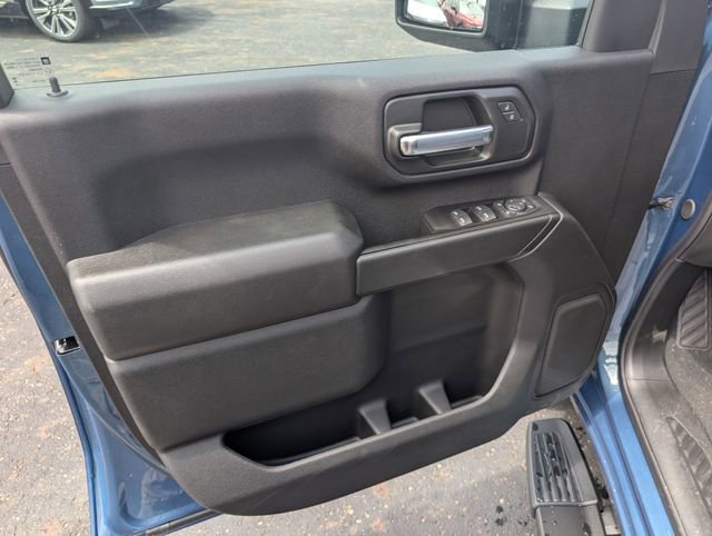 New 2026 Chevrolet Silverado 2500 Custom w/ Custom Value Package AWD/4WD image 15