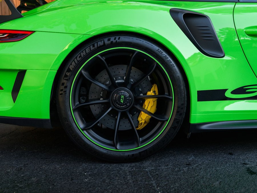 Used 2019 Porsche 911 GT3 RS image 11