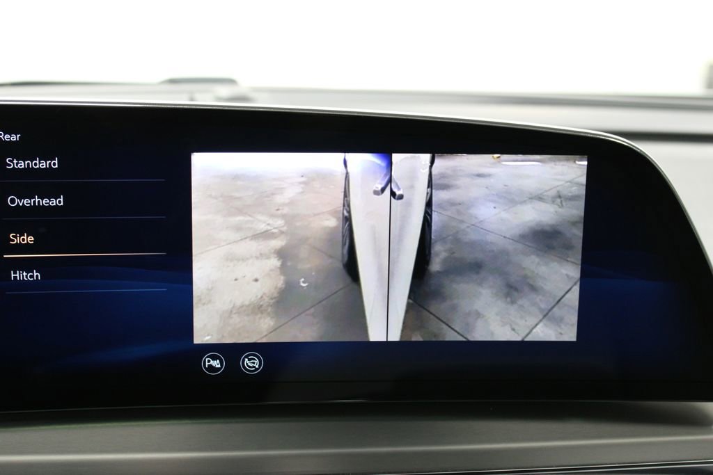 Used 2024 Cadillac Lyriq Luxury image 50