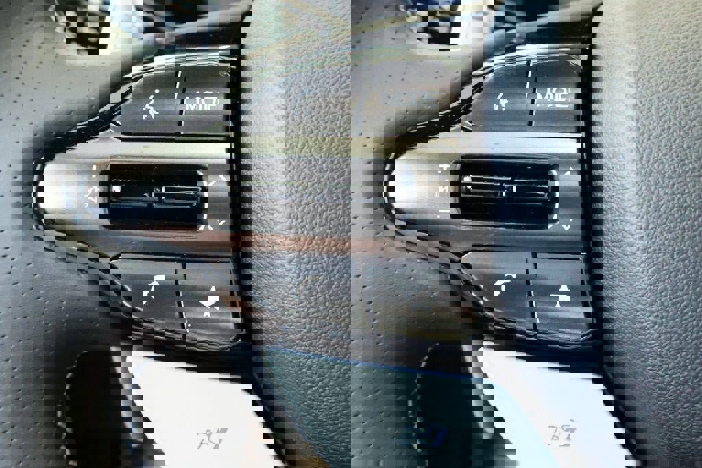 New 2025 Hyundai Elantra N image 11