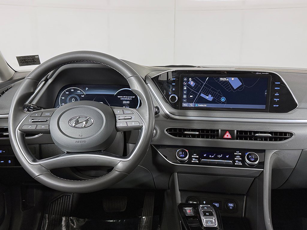 Certified 2023 Hyundai Sonata SEL w/ Convenience Package image 32