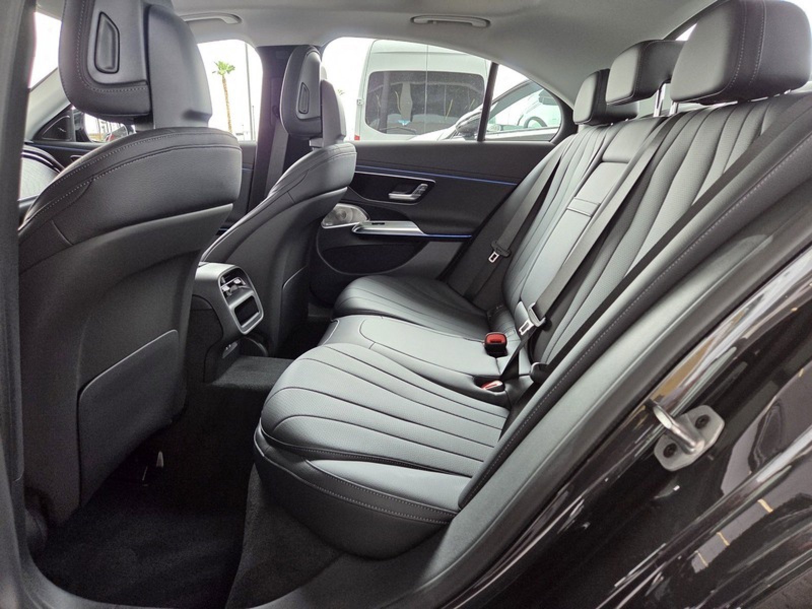 New 2026 Mercedes-Benz E 350 Sedan image 13