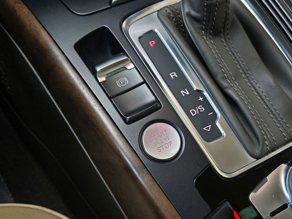 Used 2016 Audi A4 Premium Plus w/ Technology Package image 21