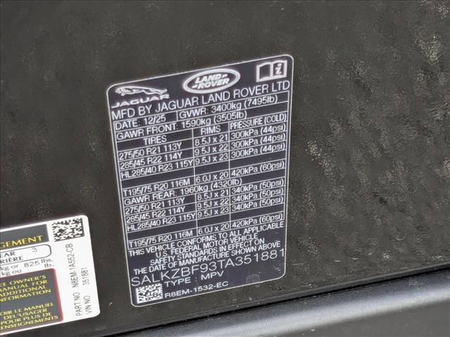 New 2026 Land Rover Range Rover SV AWD/4WD image 19