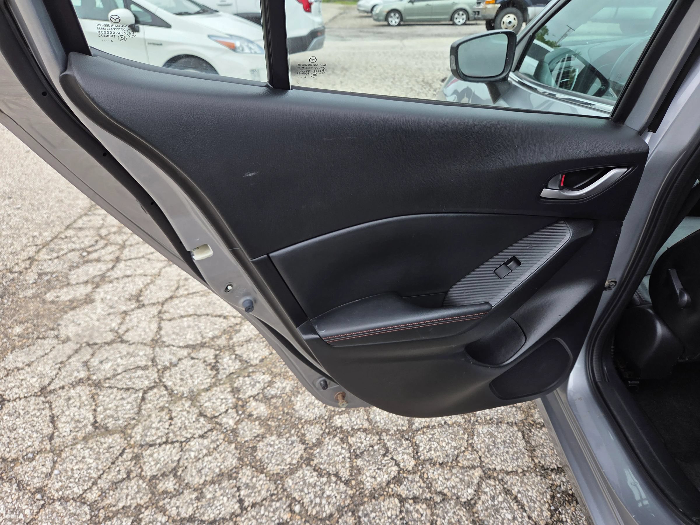 Used 2014 MAZDA MAZDA3 i Grand Touring FWD image 16