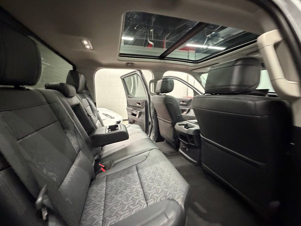 Used 2024 Toyota Tundra Limited image 30