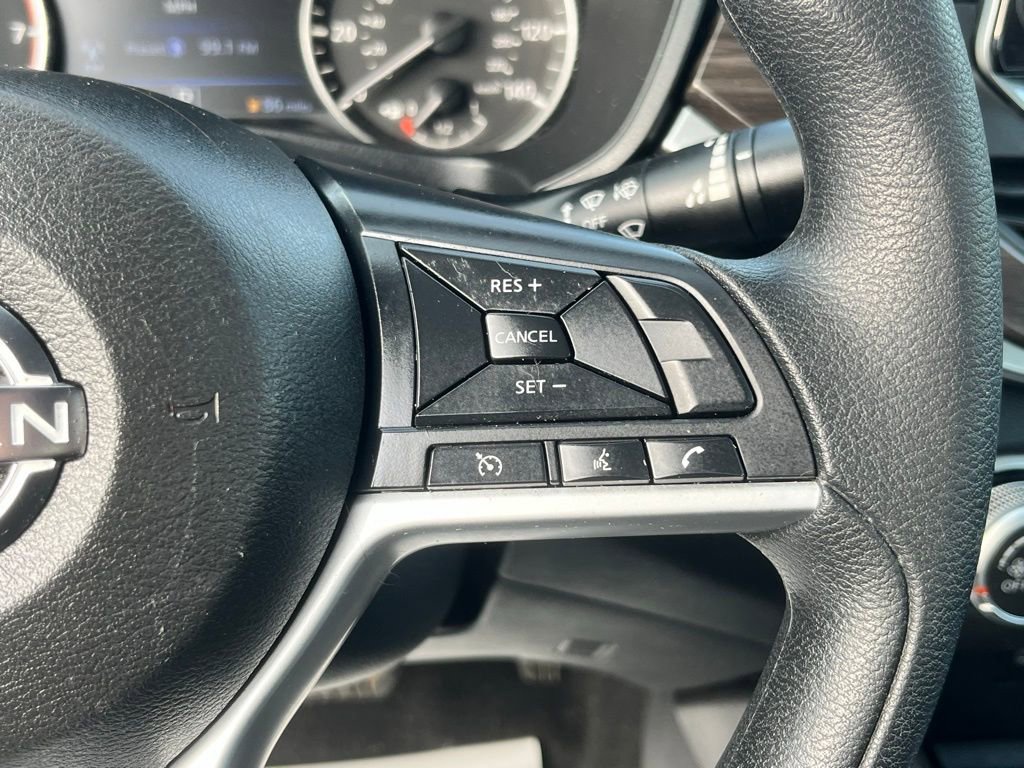 Used 2024 Nissan Altima 2.5 SV image 12