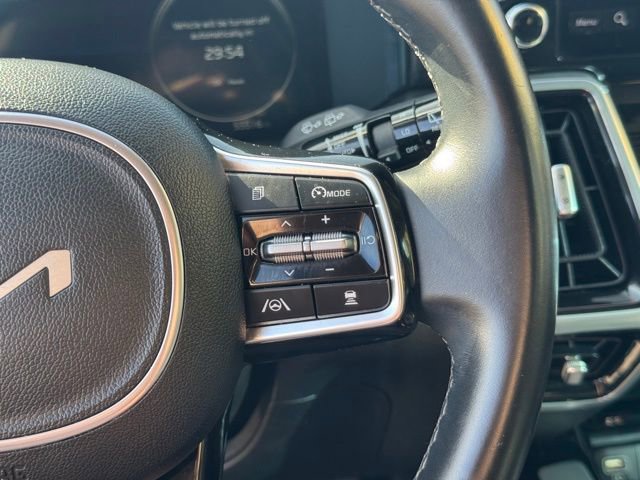 Certified 2023 Kia Sorento SX image 32