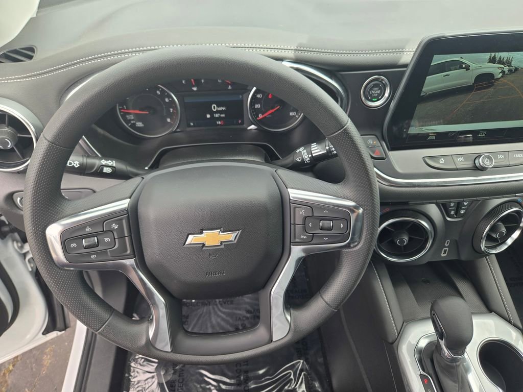New 2026 Chevrolet Blazer LT w/ Convenience Package AWD/4WD image 15