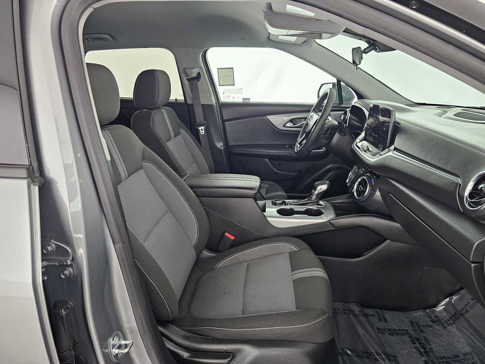 Used 2023 Chevrolet Blazer LT FWD image 10