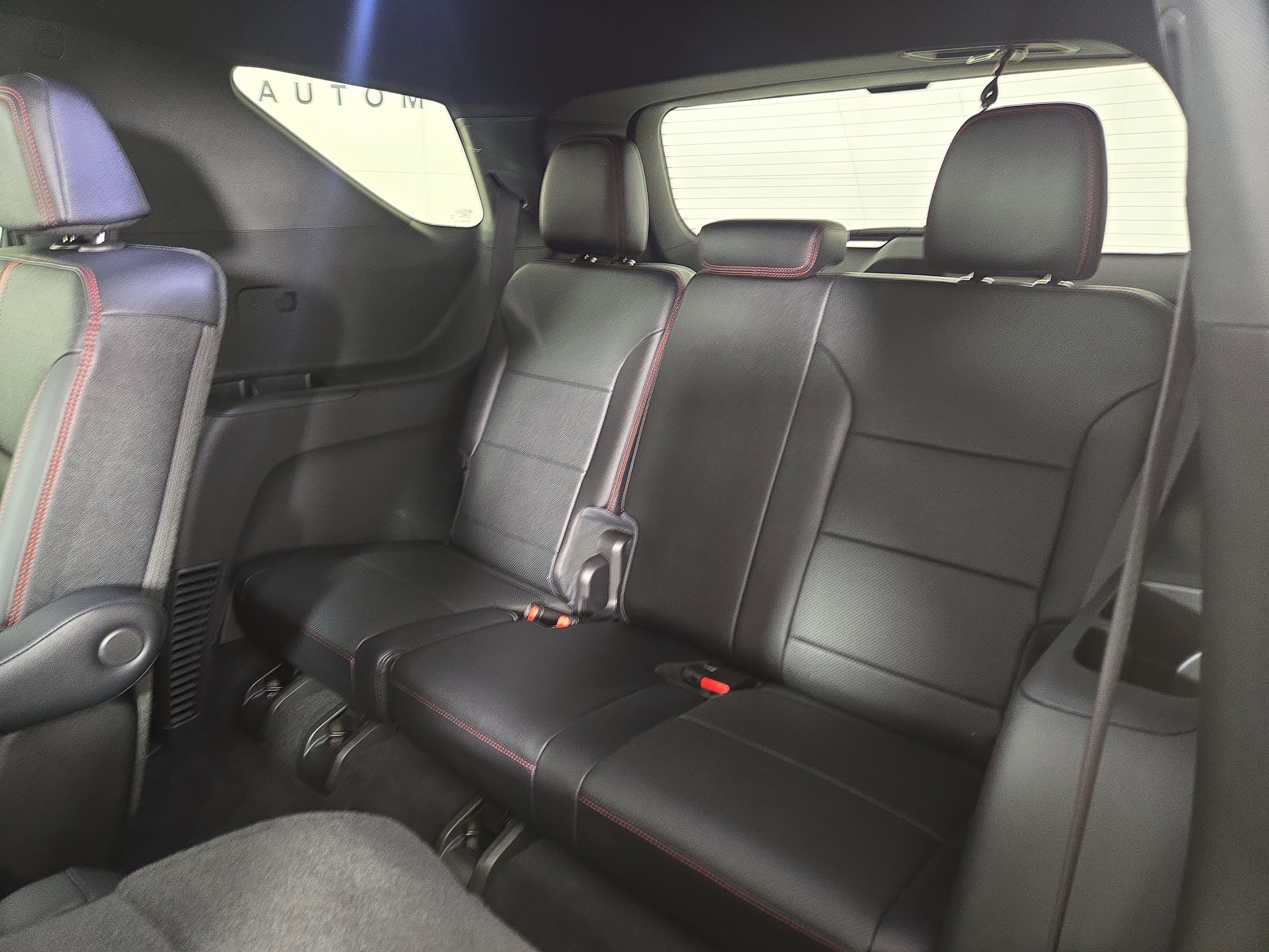 Certified 2025 Chevrolet Traverse RS w/ LPO, Floor Liner Package AWD/4WD image 13