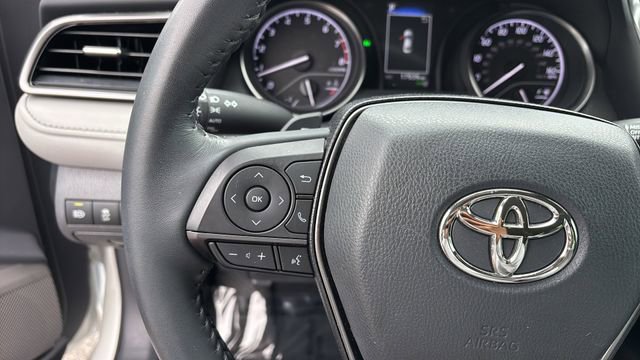 Used 2022 Toyota Camry SE w/ Convenience Package FWD image 22