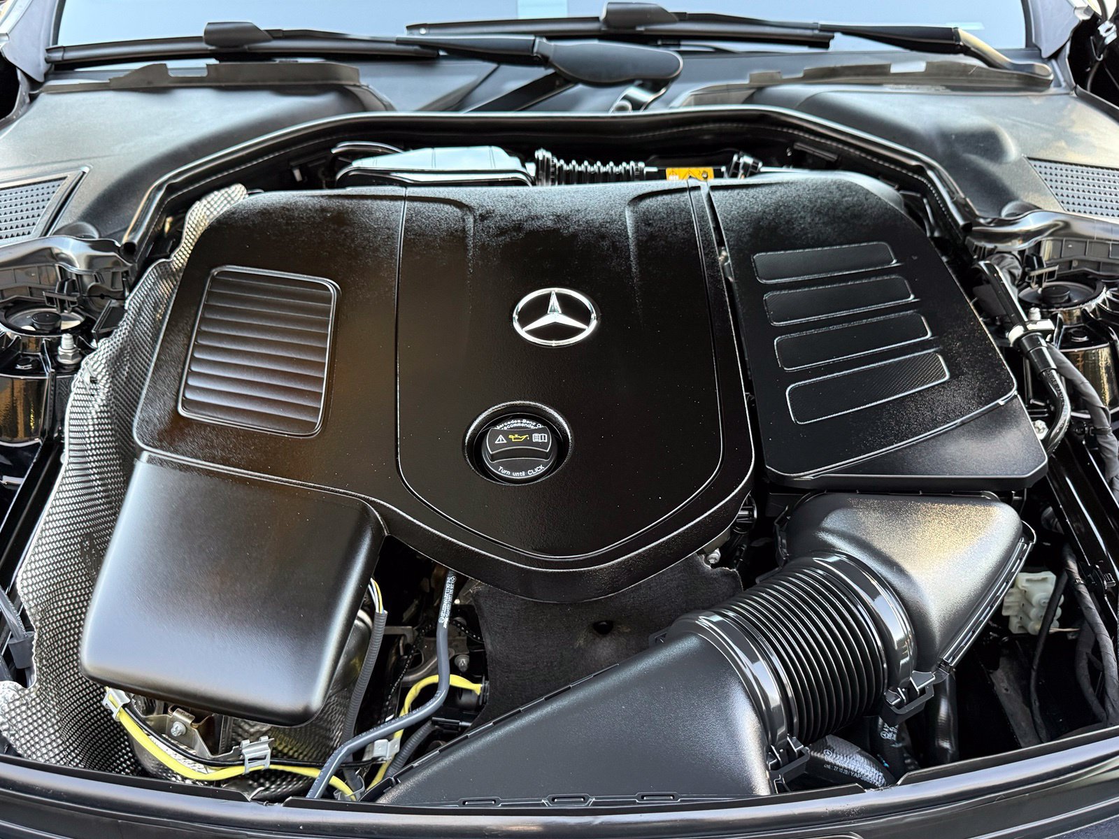 Used 2024 Mercedes-Benz C 300 Sedan image 42