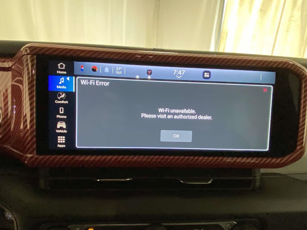 Used 2024 Jeep Wrangler Sport image 15