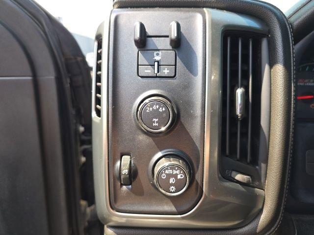 Used 2017 Chevrolet Silverado 2500 LTZ w/ Duramax Plus Package image 11