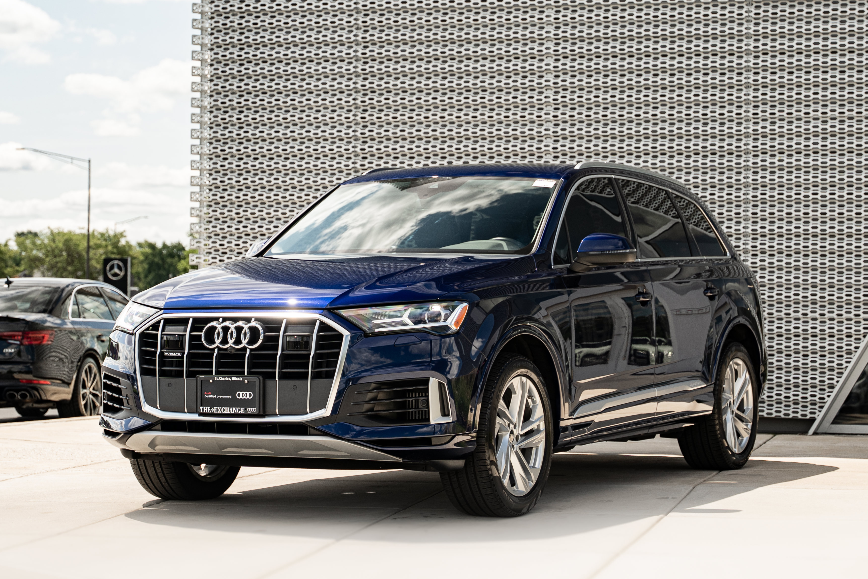 Certified 2022 Audi Q7 3.0T Premium Plus AWD/4WD image 7