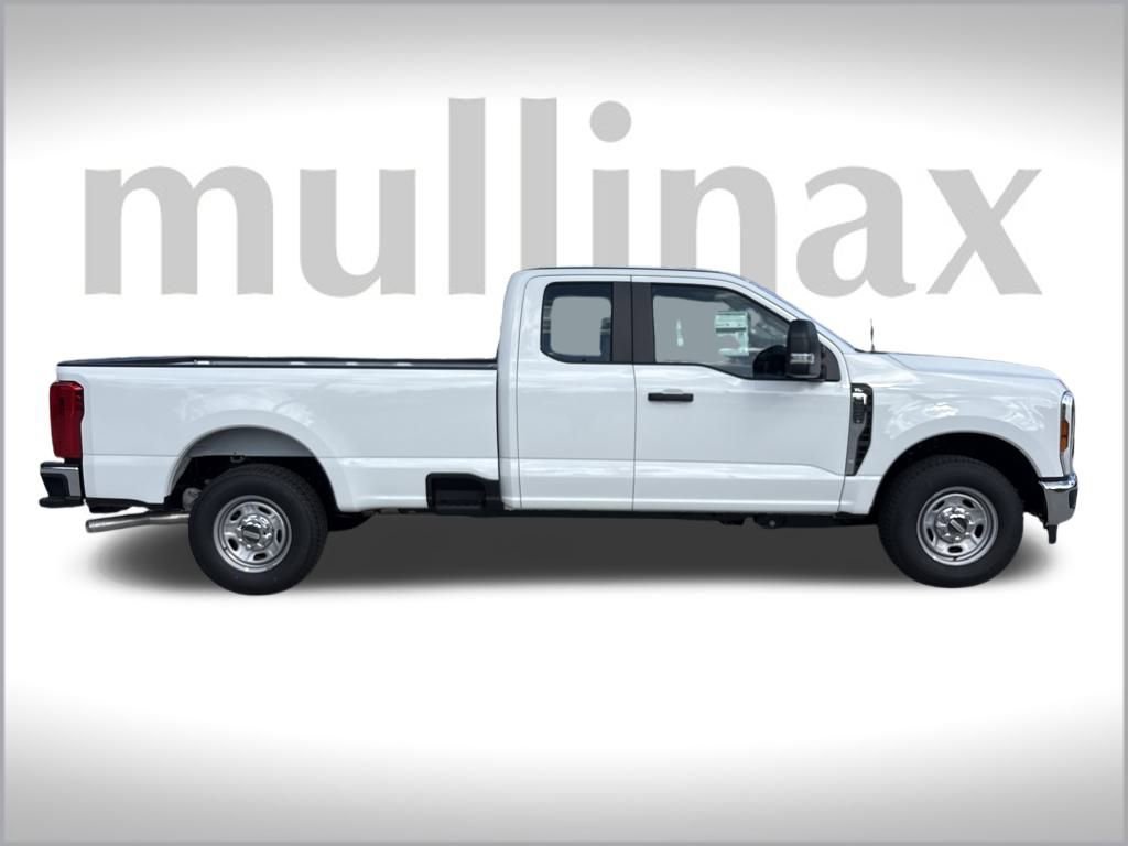 New 2026 Ford F250 XL w/ XL Chrome Package image 2