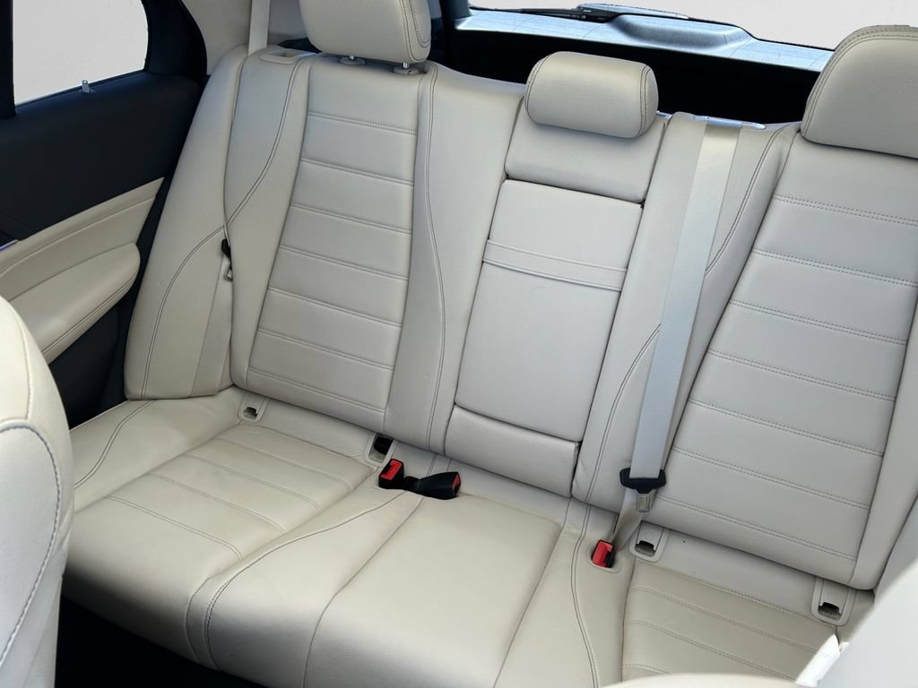 Used 2020 Mercedes-Benz GLE 450 4MATIC image 22