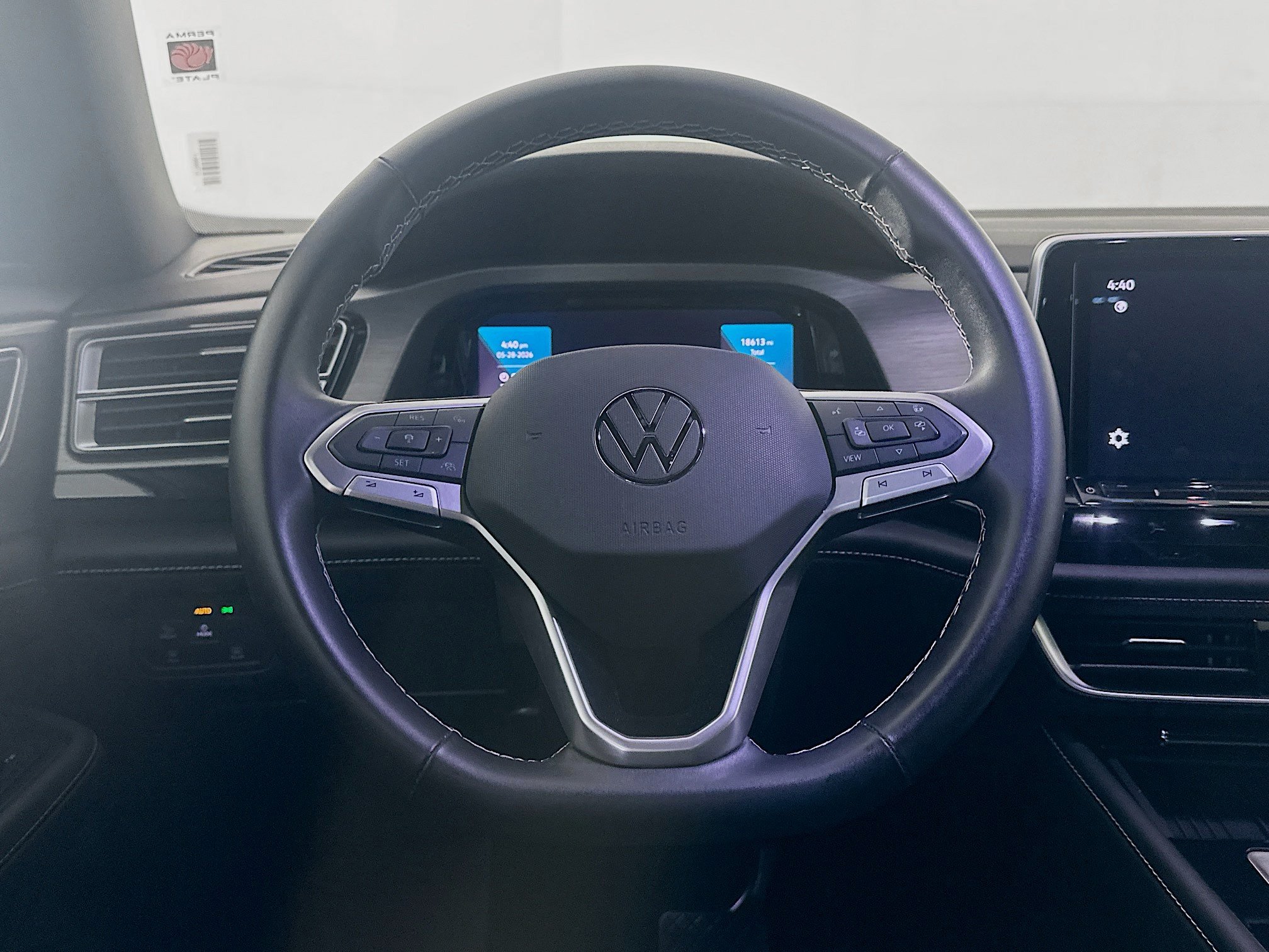 Used 2025 Volkswagen Atlas Cross Sport SE FWD image 18