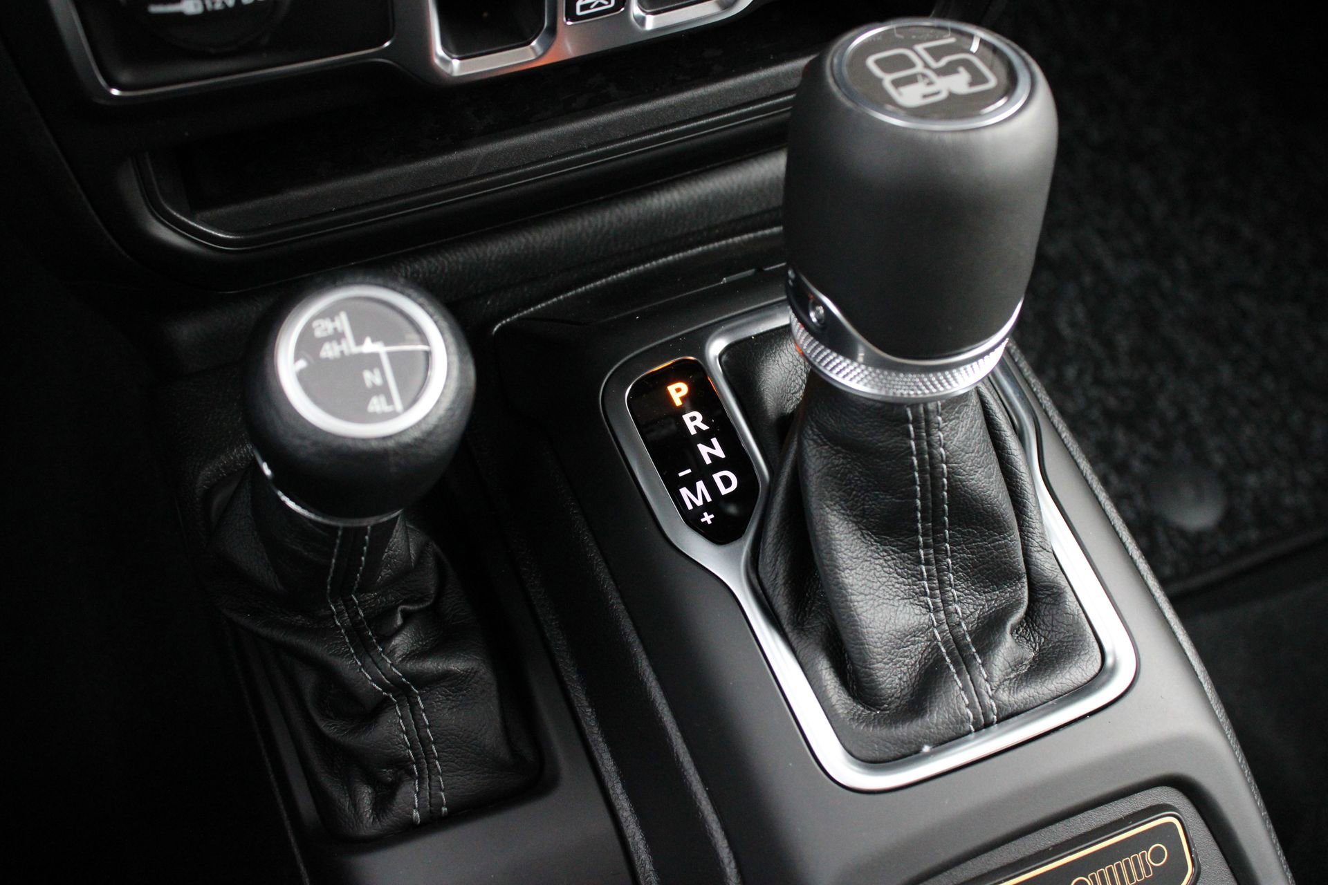 New 2026 Jeep Gladiator Sport AWD/4WD image 39