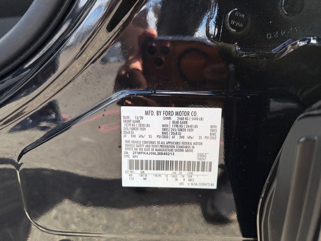 Used 2020 Ford Edge ST-Line w/ Cold Weather Package AWD/4WD image 36