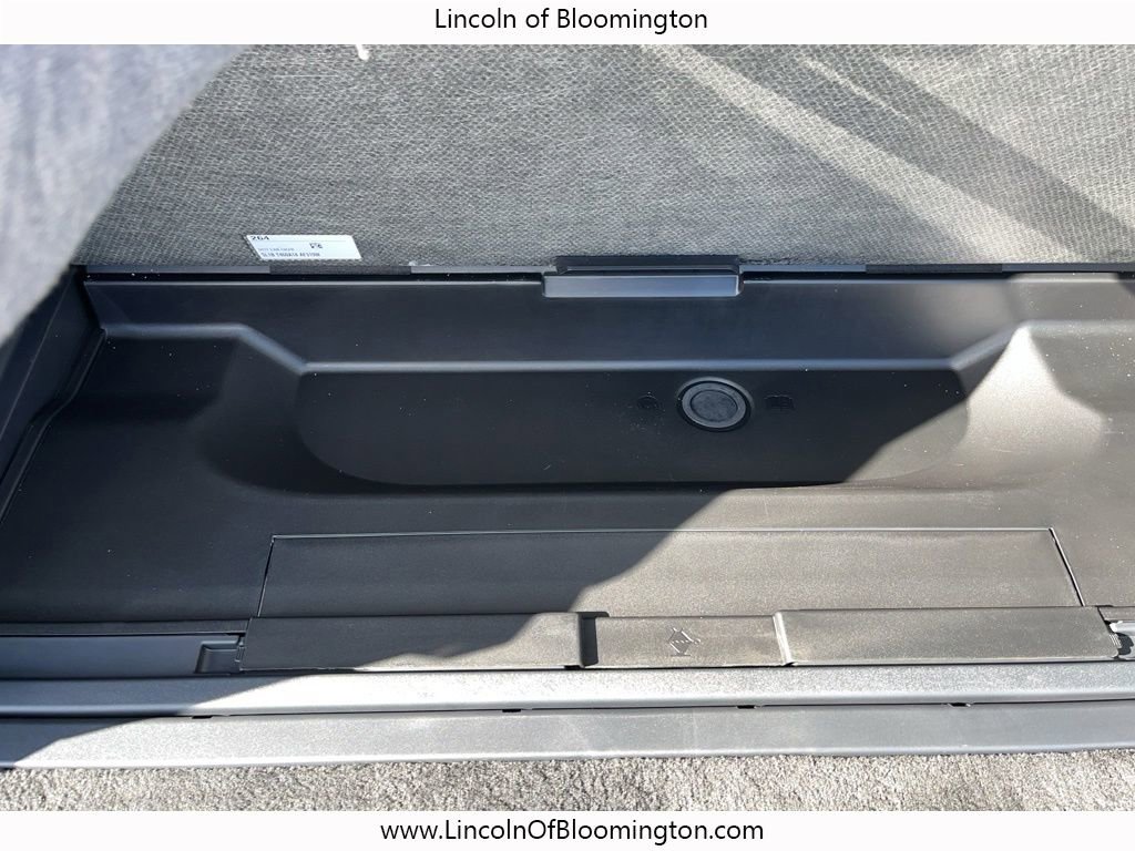 New 2025 Lincoln Navigator L Black Label image 13