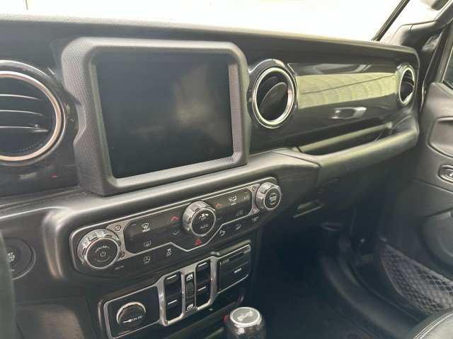 Used 2020 Jeep Wrangler Unlimited Sahara AWD/4WD image 20