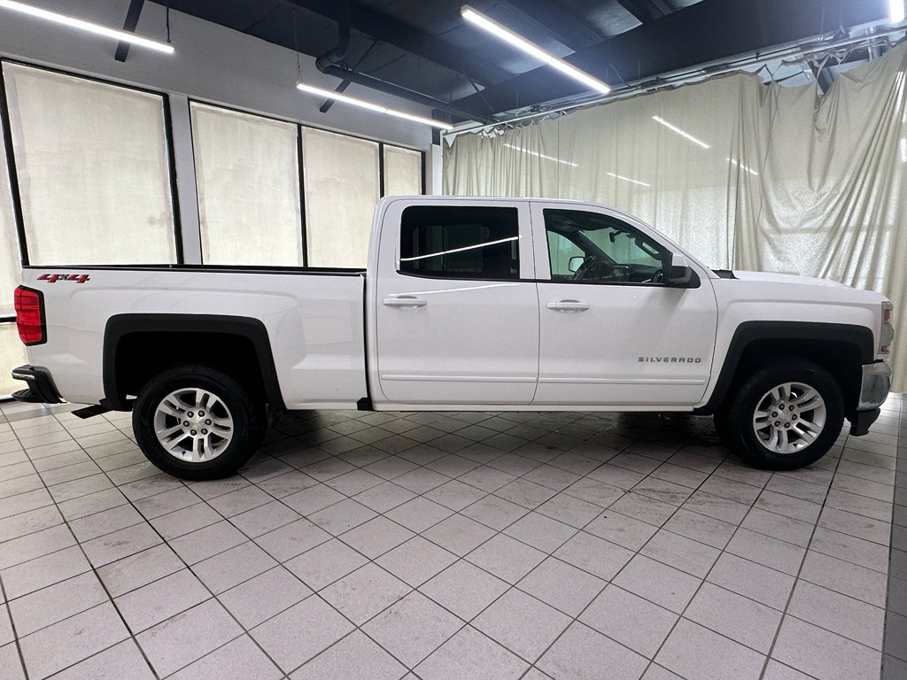 Used 2018 Chevrolet Silverado 1500 LT w/ All Star Edition image 5