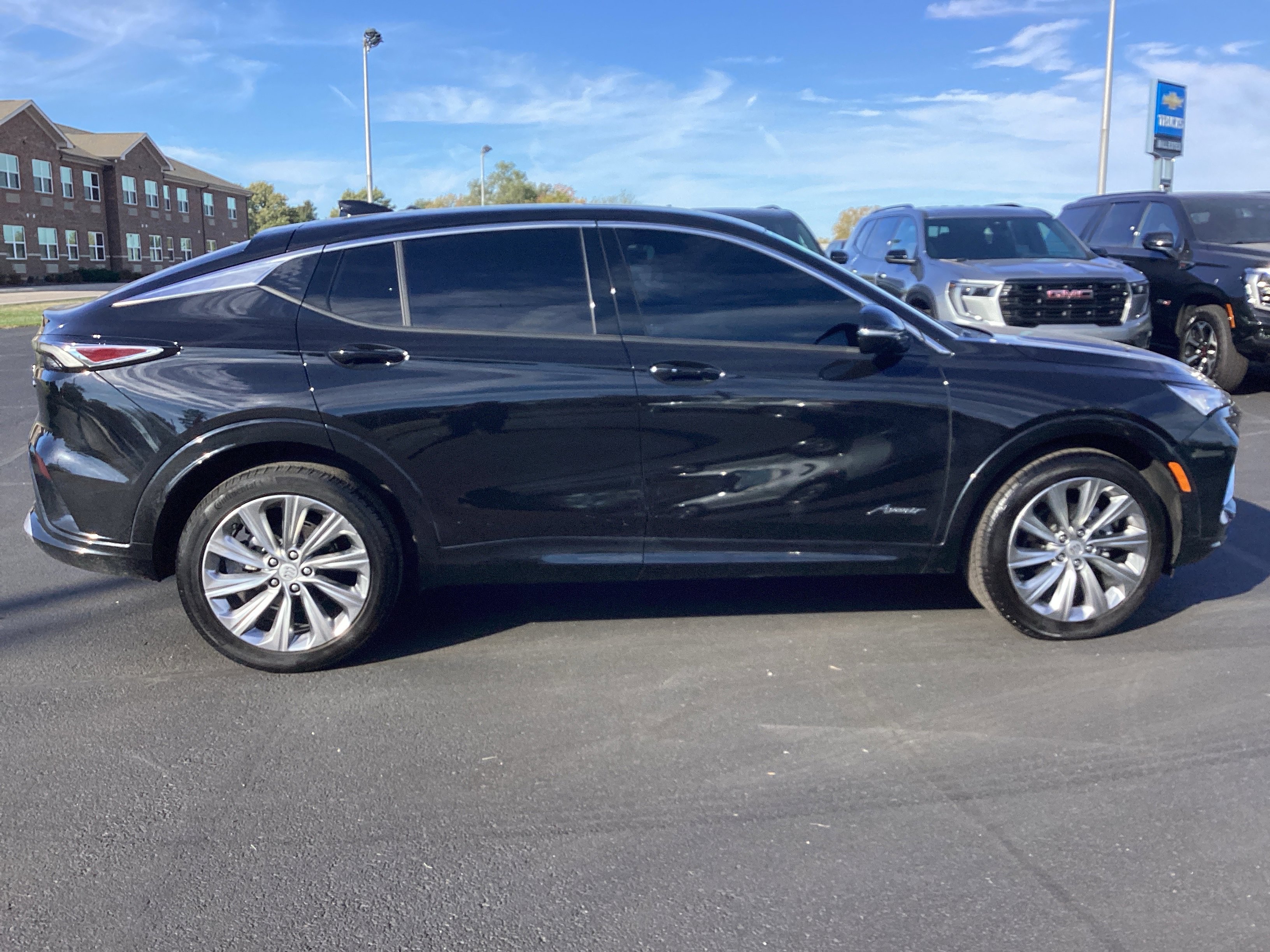 Used 2024 Buick Envista Avenir image 7