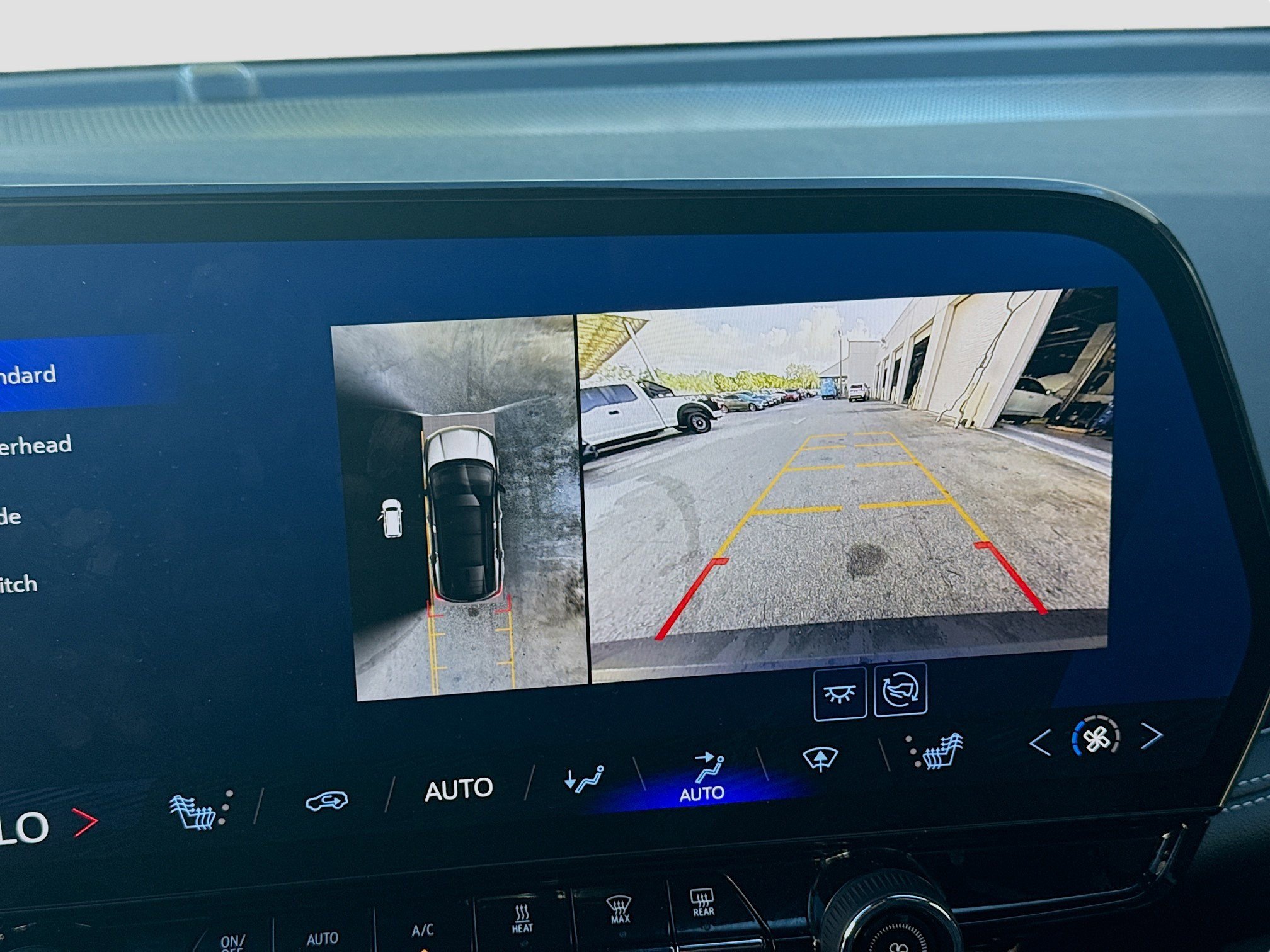 Used 2024 Chevrolet Blazer EV LT image 13