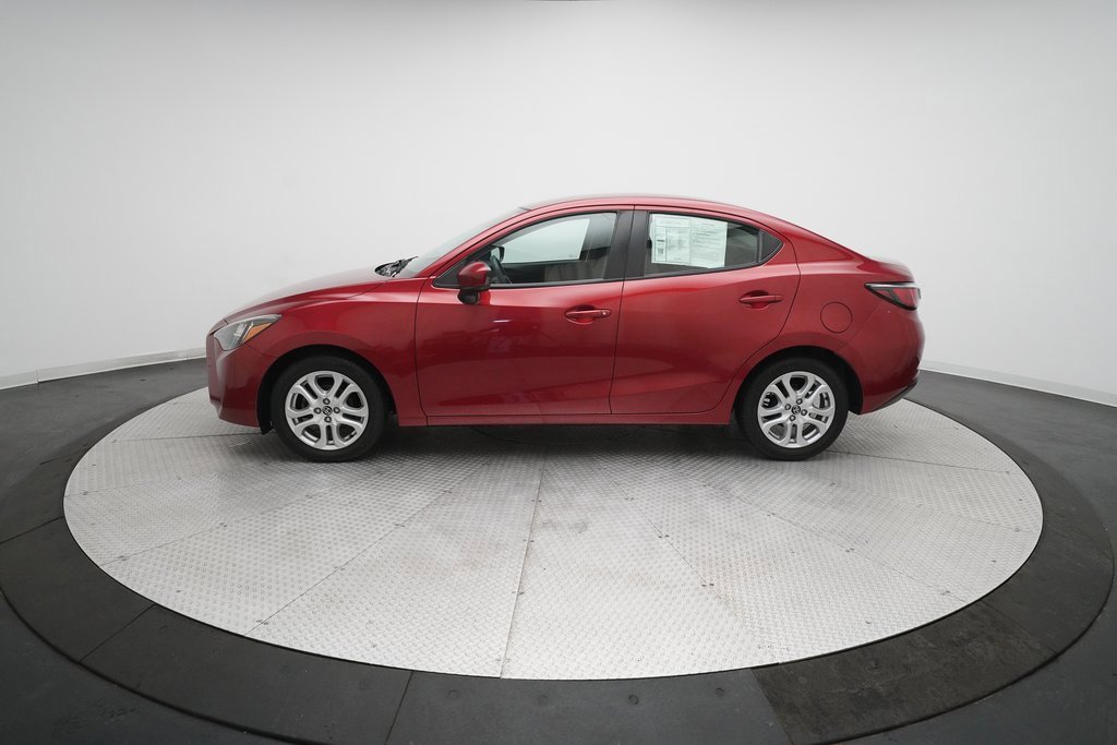 Used 2017 Toyota Yaris iA image 23