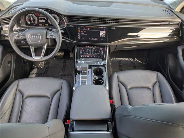 Certified 2023 Audi Q7 2.0T Premium Plus w/ Premium Plus Package AWD/4WD image 17