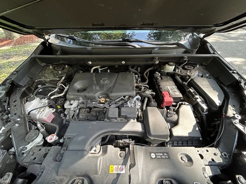 Certified 2022 Toyota RAV4 XLE Premium FWD image 12