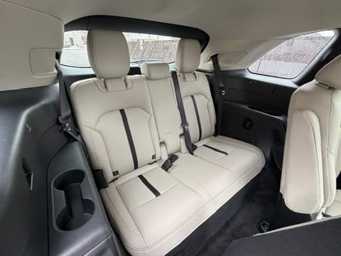 Used 2024 MAZDA CX-90 3.3 Turbo w/ Preferred Package image 27