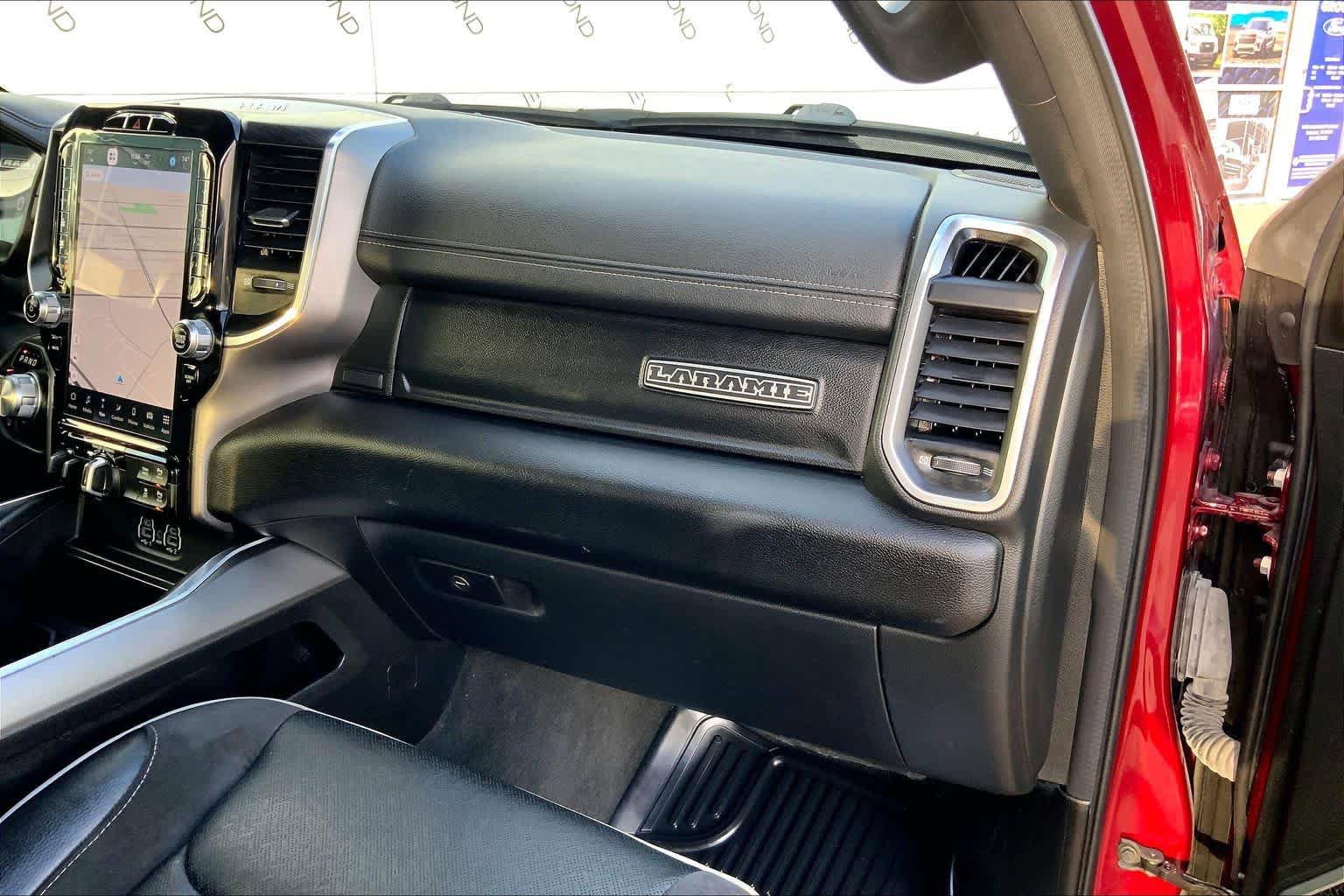 Used 2023 RAM 1500 Laramie AWD/4WD image 15