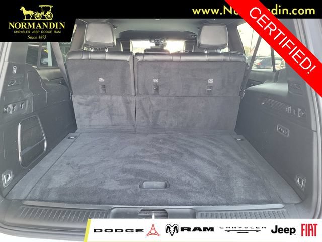Certified 2024 Jeep Wagoneer L Series II RWD image 19