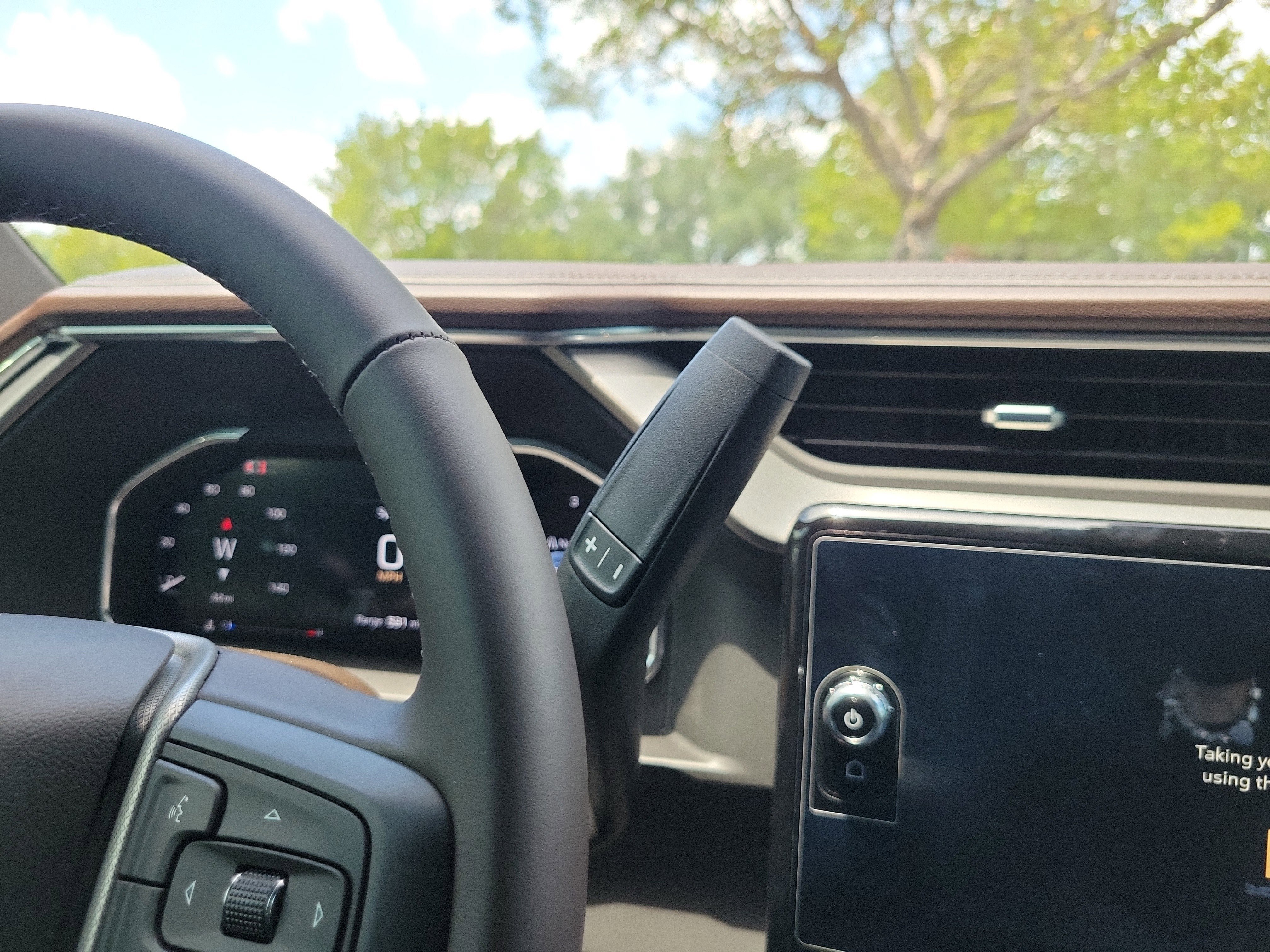 New 2026 GMC Sierra 2500 Denali w/ Denali Reserve Package AWD/4WD image 12