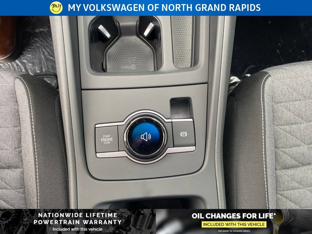 New 2026 Volkswagen Tiguan S AWD/4WD image 12