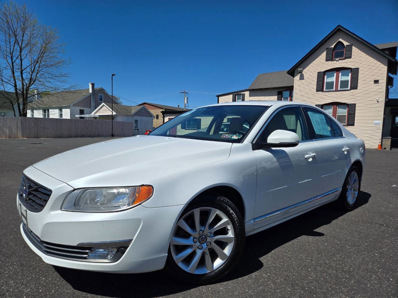 Used 2016 Volvo S80 T5 w/ Convenience Package image 2
