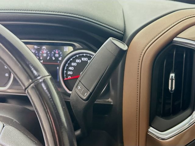 Used 2021 Chevrolet Silverado 1500 High Country image 17