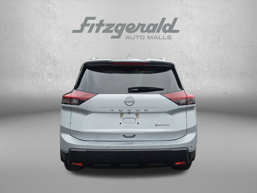 Used 2024 Nissan Rogue SV w/ SV Premium Package AWD/4WD image 7