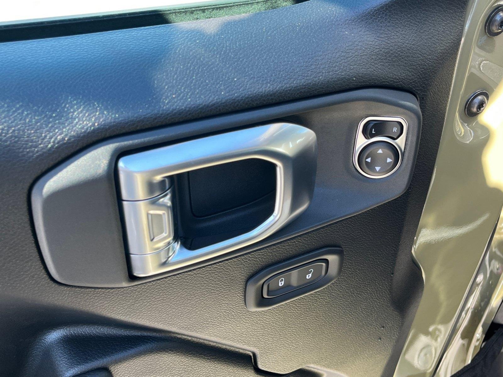 New 2026 Jeep Gladiator Sport AWD/4WD image 14