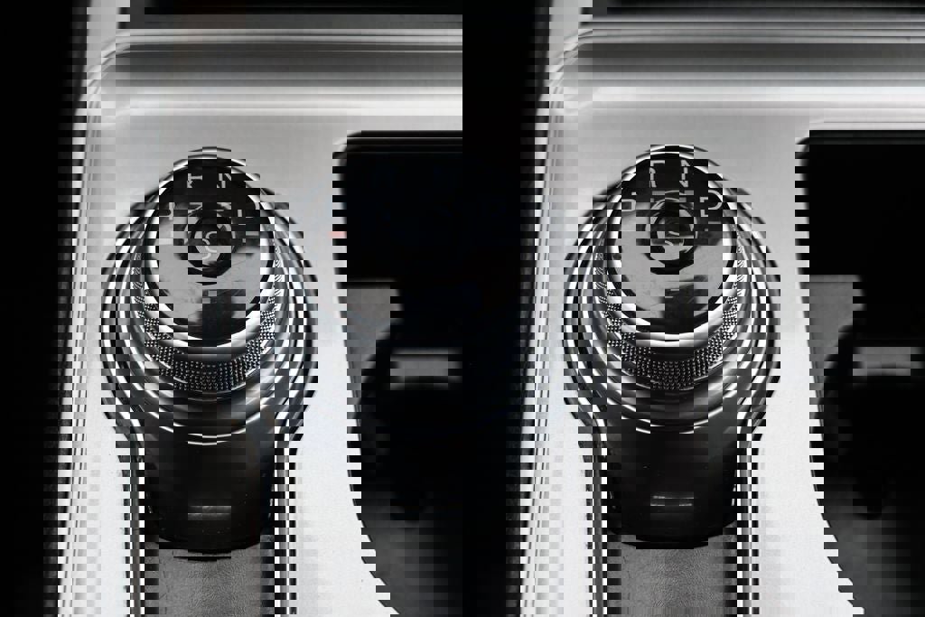 Used 2024 Ford Edge SEL image 24